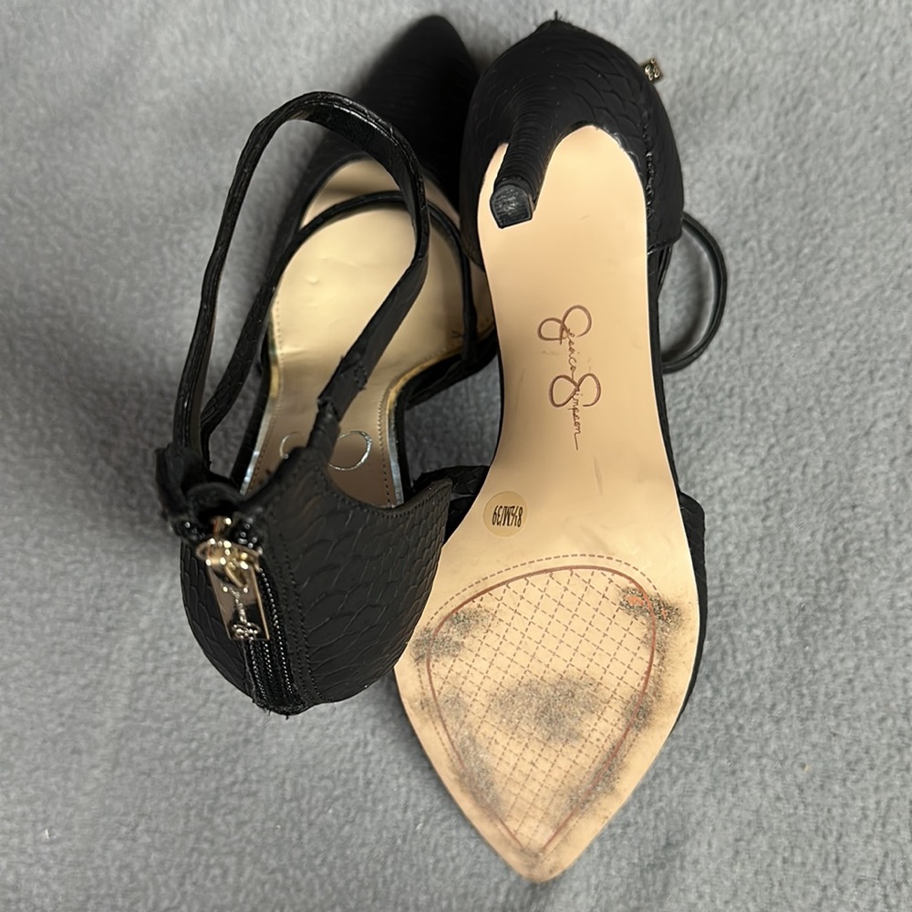Jessica Simpson Black Patterned Heels - image 4